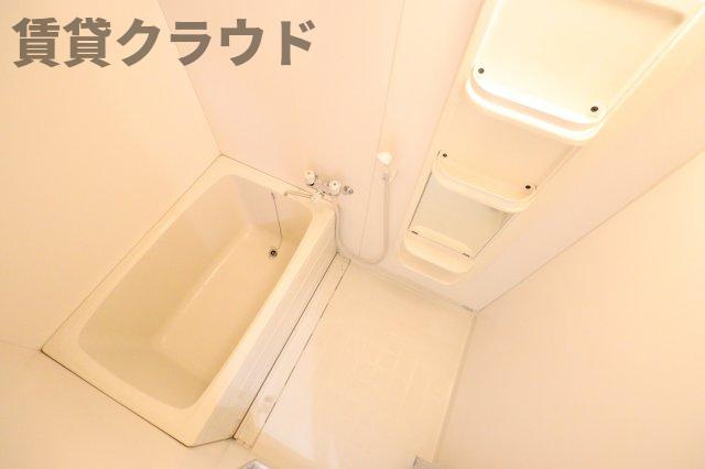 レマンハイツおゆみ野の浴室|清潔感のあるお風呂で一日の疲れを癒しましょう！