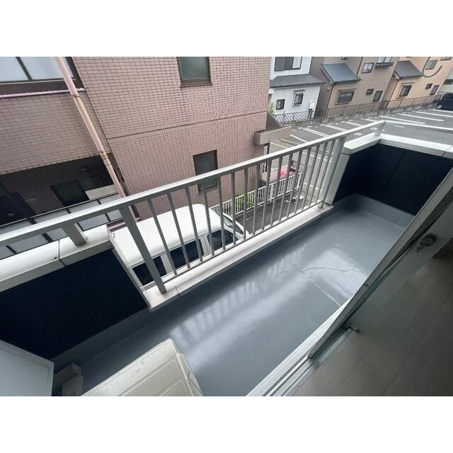 クーノス北坂戸のバルコニー