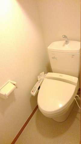 レオパレス加納院吉田のその他|温水便座機能付です！