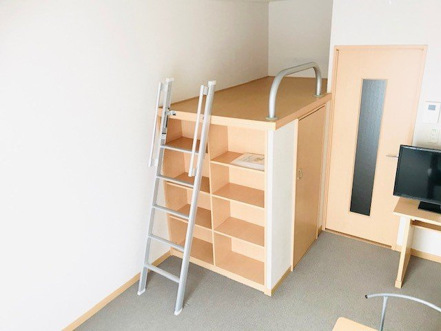 レオパレスルーチェⅢの寝室