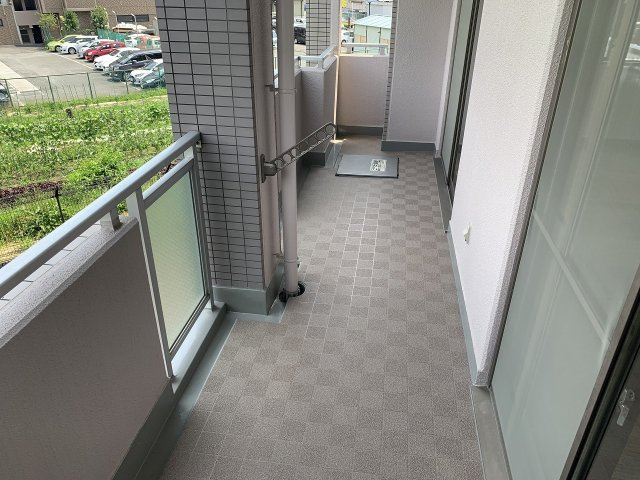 ラヴィスタ東豊中のバルコニー
