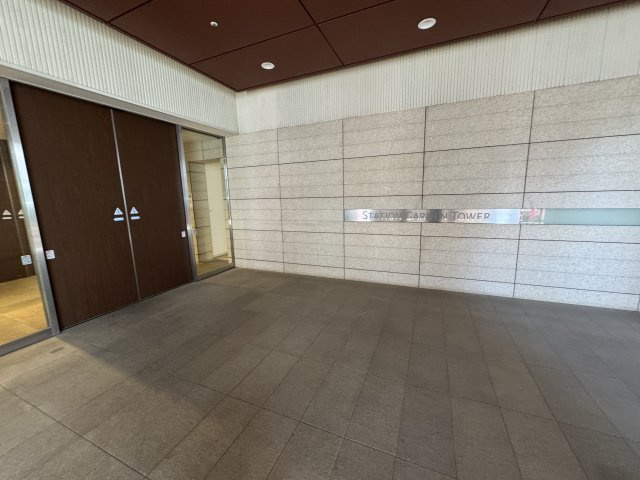 ステーションガーデンタワー