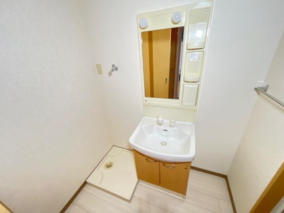 【洗面所】 | ローザ　オノモン | コンパクトで使いやすい洗面所
