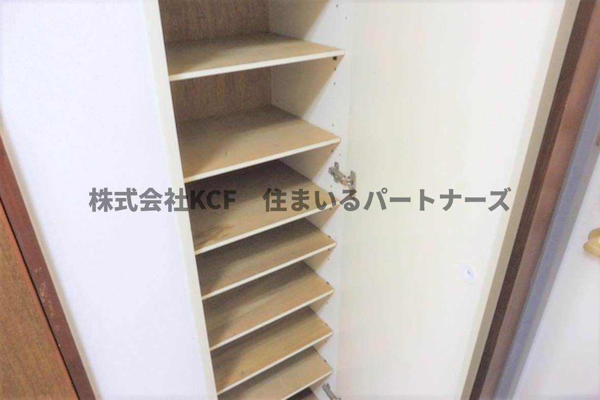江崎ガーデンビルの収納|ちょっとした収納スペースも充実しています