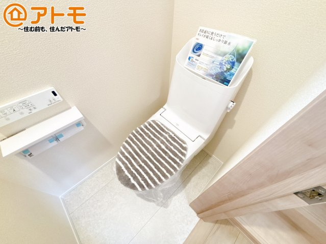 【トイレ】 | 沼津市原　分譲住宅　1号棟 | 清潔感のあるトイレです！