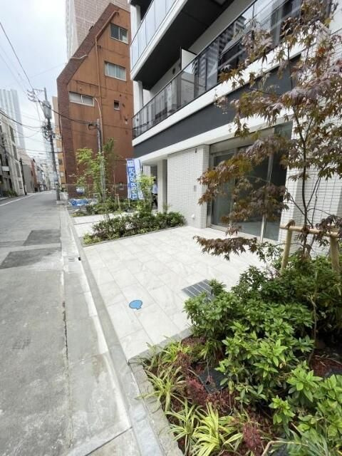 グランデュール秋葉原のエントランス