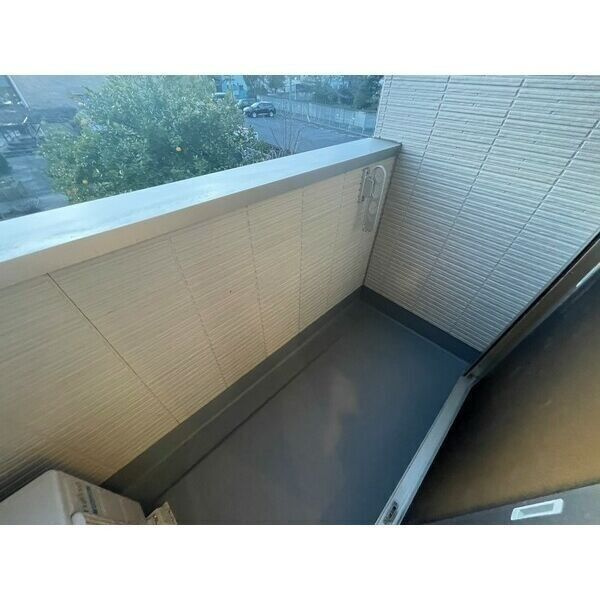 ハーモニーテラス児玉Ⅳ　名古屋市賃貸　仲介手数料無料のバルコニー
