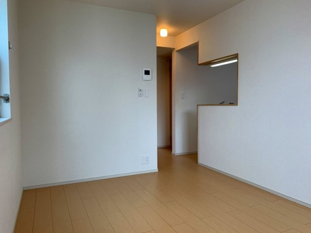プレウスの居間・リビング