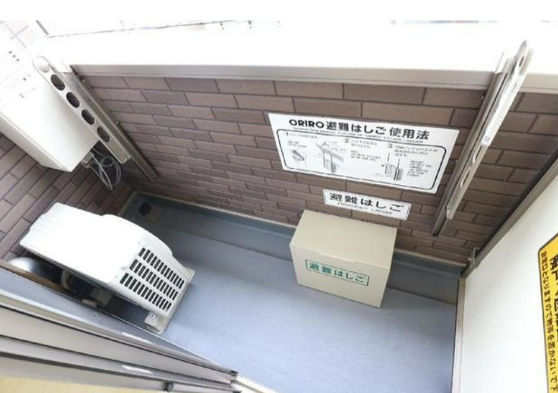 レーヴ中村橋のバルコニー