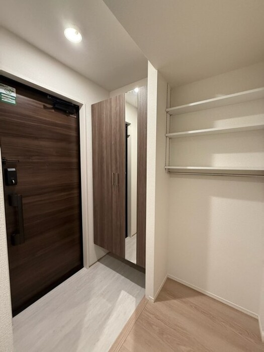 Ｄ－ＲＯＯＭ高須２丁目 A棟の玄関|玄関