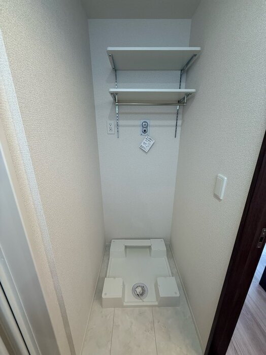 Ｄ－ＲＯＯＭ高須２丁目 A棟の設備|室内洗濯機置き場
