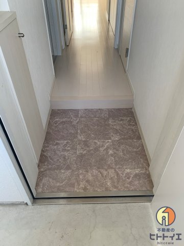 セントサーⅡの玄関