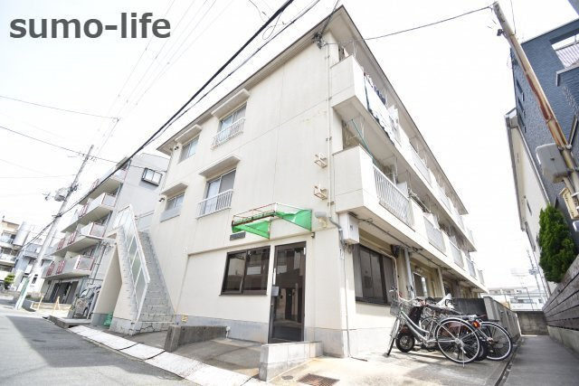 グレスト元町の外観