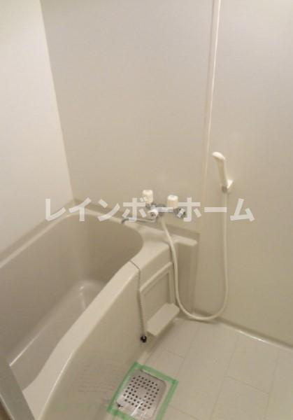 アムール AKIRAの浴室