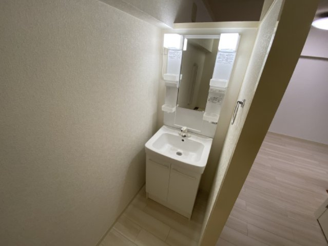 【洗面所】 | 泉北原山台一丁5-3 | ＊イメージ写真　同物件別号室の写真
