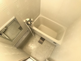 シンプルで使いやすい浴室です！