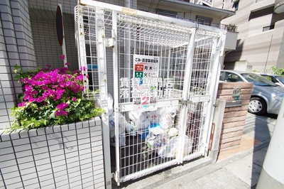 【その他共用部分】 | デイム橋本 | 敷地内ゴミ置き場