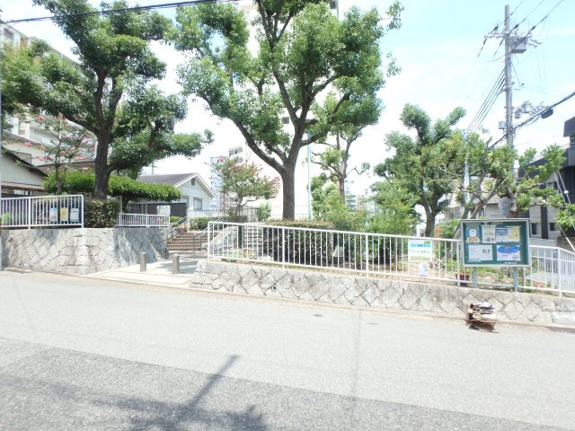 楠町１丁目土地の周辺|楠町公園