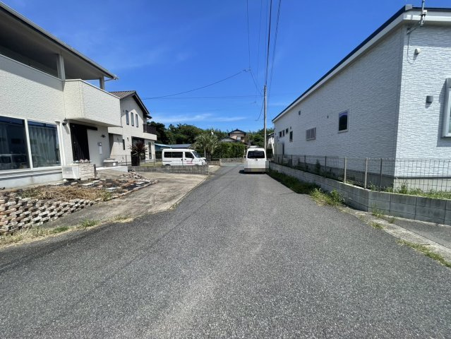 【前面道路含む現地写真】 | 中古戸建　いすみ市岬町井沢　注文住宅