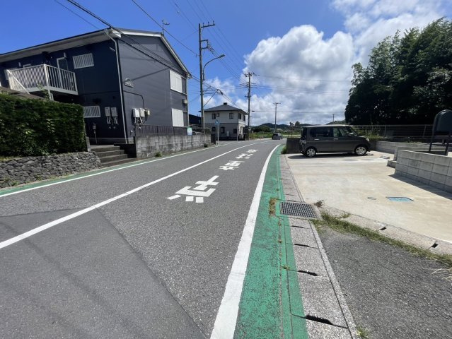 【前面道路含む現地写真】 | 中古戸建　いすみ市岬町井沢　注文住宅