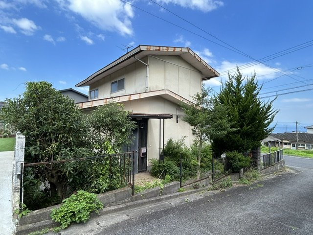 日出町豊岡の外観