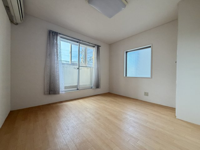 ハーベスト長居の寝室