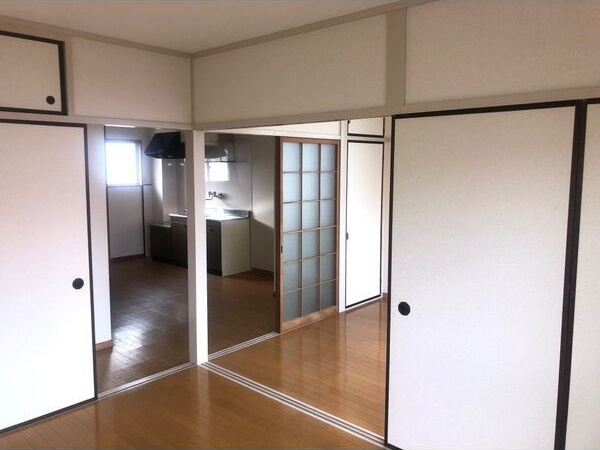 光陽マンションの収納