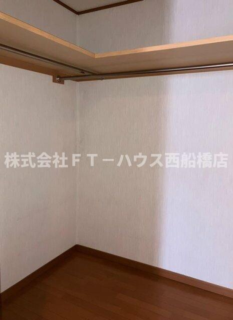 前貝塚町戸建の収納
