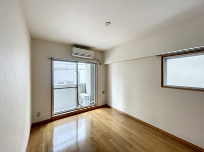 【居間・リビング】 | 津田山YSﾋﾞﾙ | ※同建物ほかのお部屋の写真です。