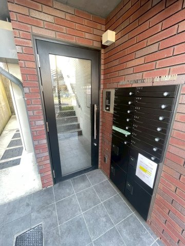 LUDENS練馬高野台MAXIVのエントランス|建物の内部です