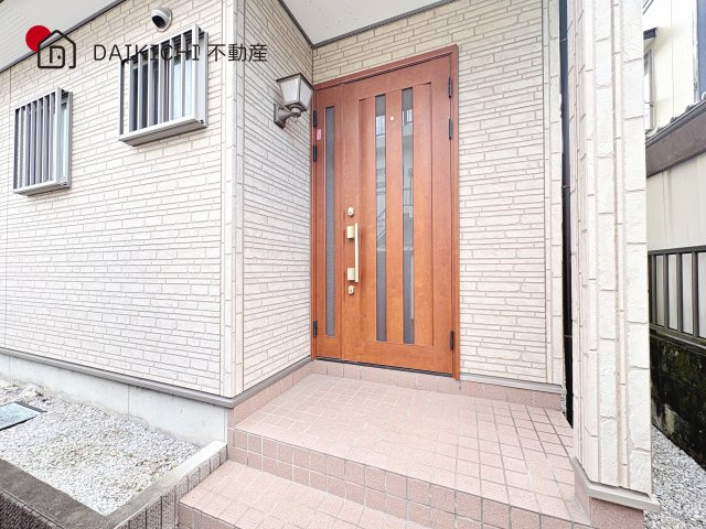 【玄関】 | 鴻巣市吹上富士見3丁目　中古戸建