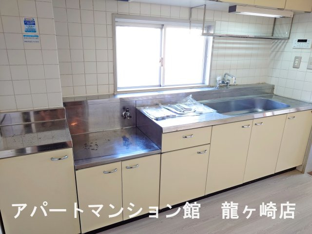 竜ヶ崎ハイツBのキッチン