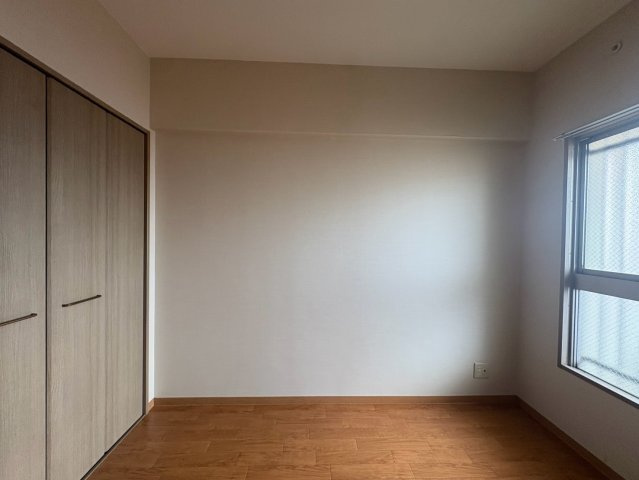 東大阪市中小阪５丁目の賃貸マンションの居間・リビング