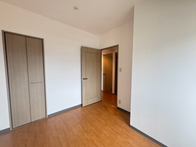 東大阪市中小阪５丁目の賃貸マンションの居間・リビング