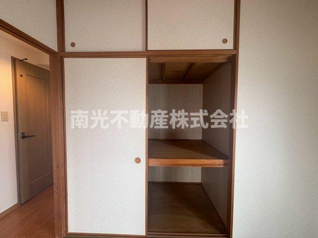 東大阪市中小阪５丁目の賃貸マンションの収納