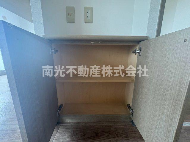 東大阪市中小阪５丁目の賃貸マンションの収納