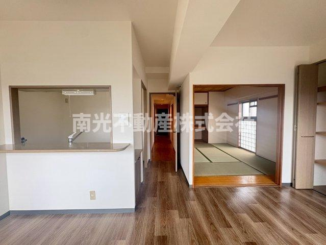 東大阪市中小阪５丁目の賃貸マンションの内装