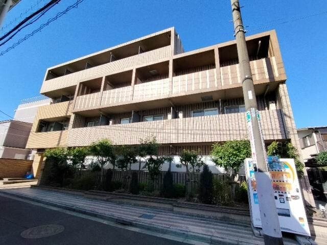 ベルグレードＮＦの外観