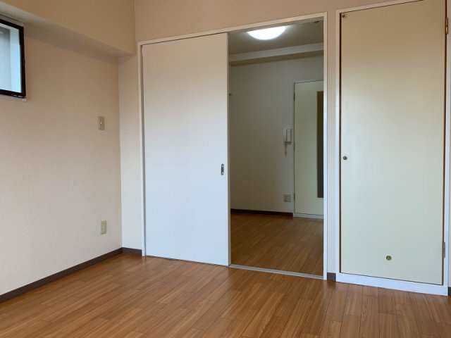 メゾンセルクルの寝室