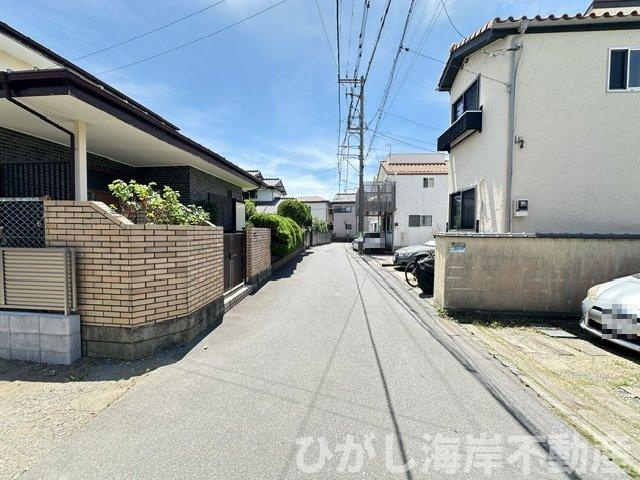 茅ケ崎市東海岸南5丁目　売地　全２区画の前面道路含む現地写真|現地外観