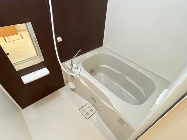 レプレハイツの浴室