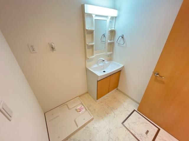 レプレハイツの洗面所
