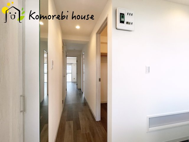 シンメイ大宮マンションの玄関|収納もある玄関です