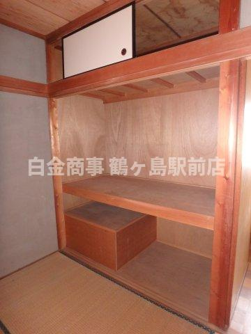 坂戸市鶴舞中古戸建の収納