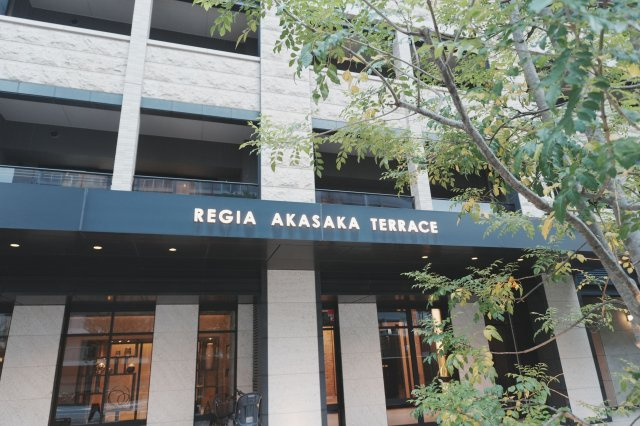 レジア赤坂テラス　舞鶴小学校区のエントランス|レジア赤坂テラス