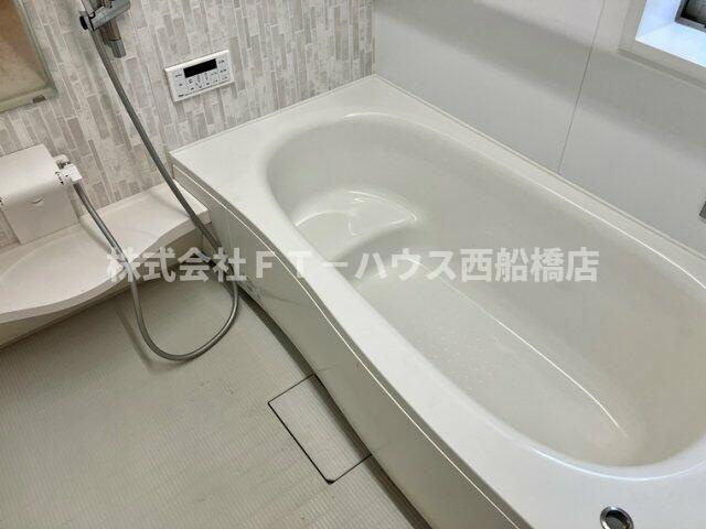 北国分戸建の浴室