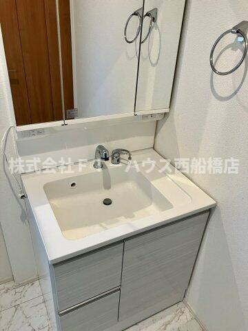 北国分戸建の洗面所