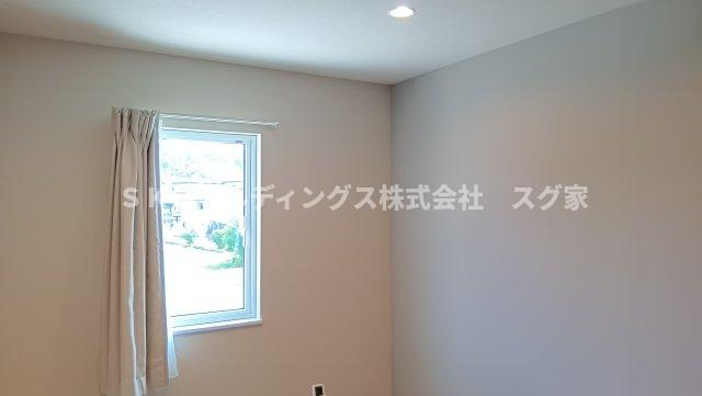 福知山市字長田小字上松戸建て住宅の洋室