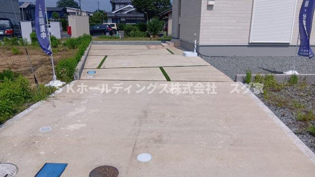福知山市字長田小字上松戸建て住宅の駐車場