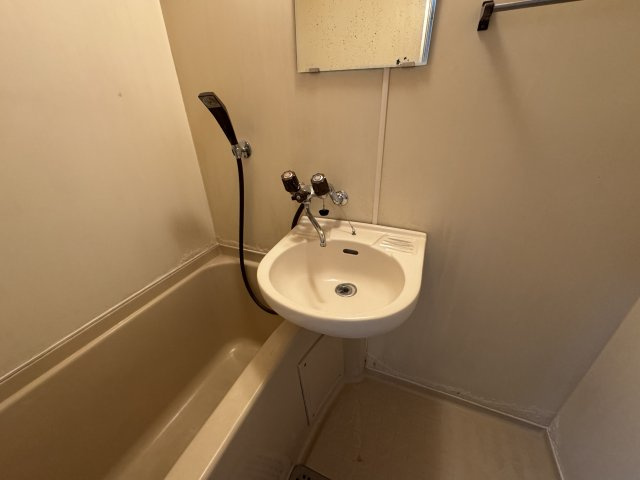 ハイツ山崎の洗面所